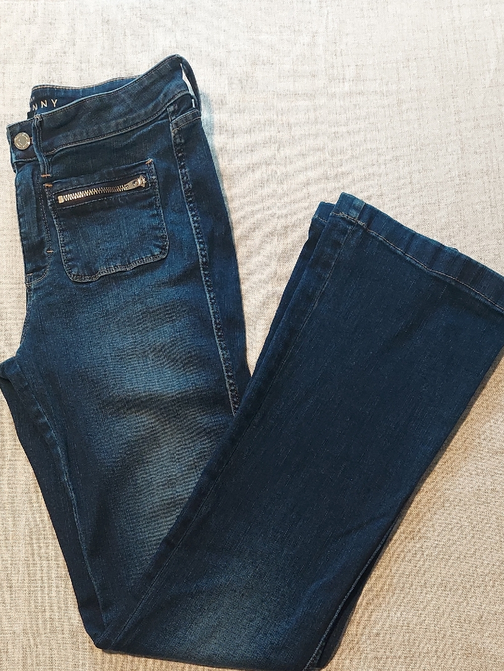 WHBM Dark Blue Flare Jeans with Front Zip Pockets Sz. 6